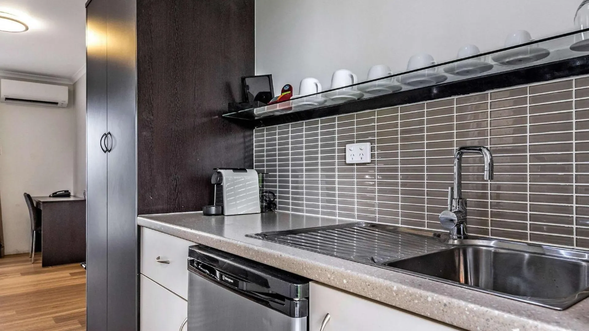 Mercure Таунсвилл 4*,