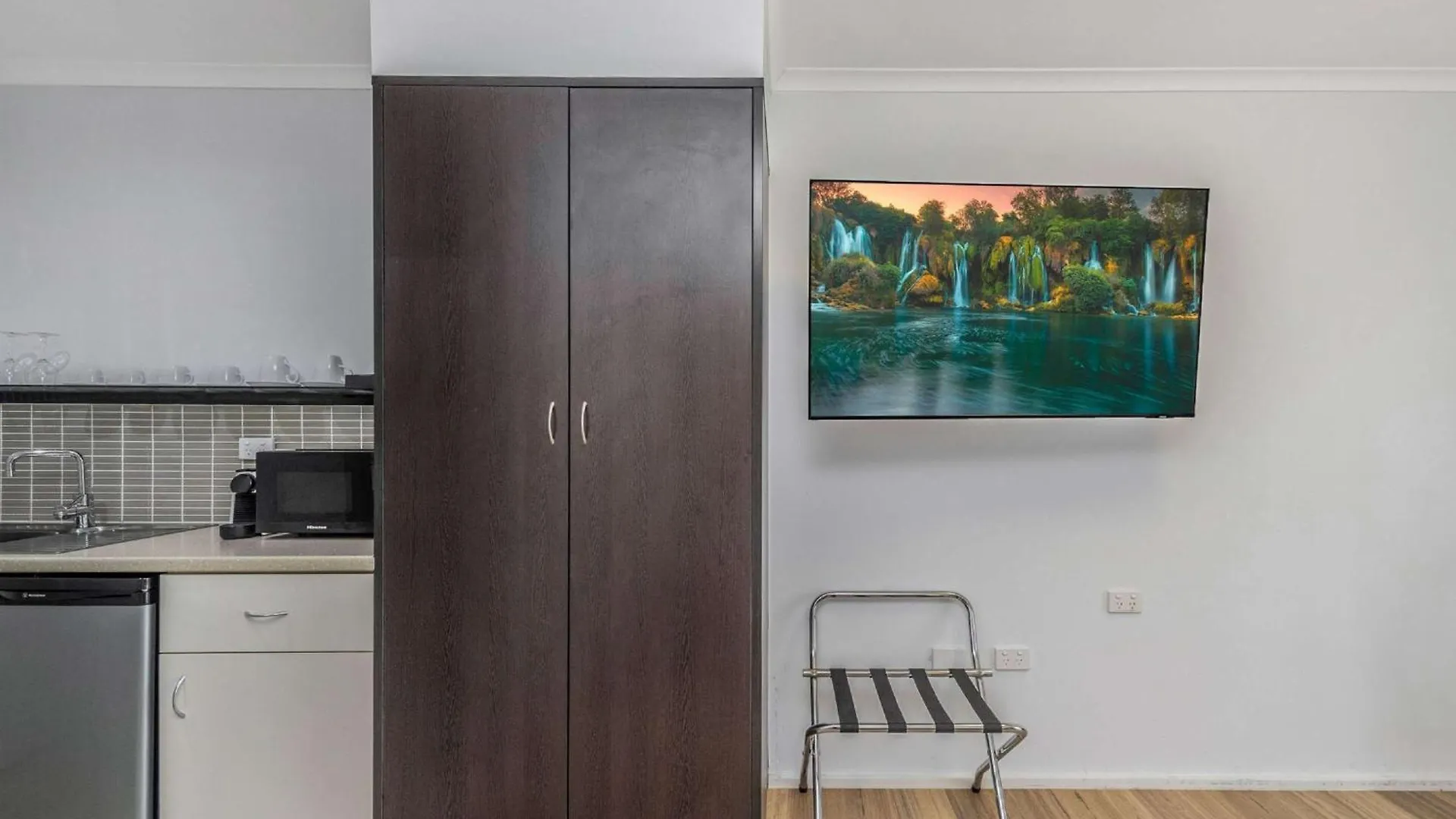 Mercure Townsville 4*,