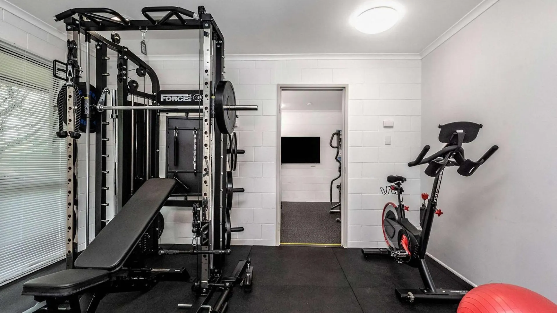 Mercure Townsville 4*,  Australia